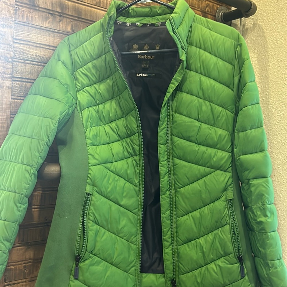 Barbour jacket worn twice. Size 6.